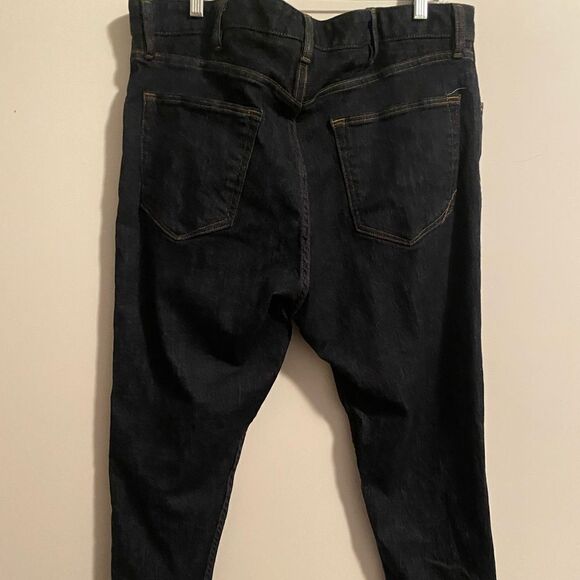 Banana Republic Black 5 pocket button-fly Skinny Rapid denim jeans, size 38/32 - Picture 2 of 4